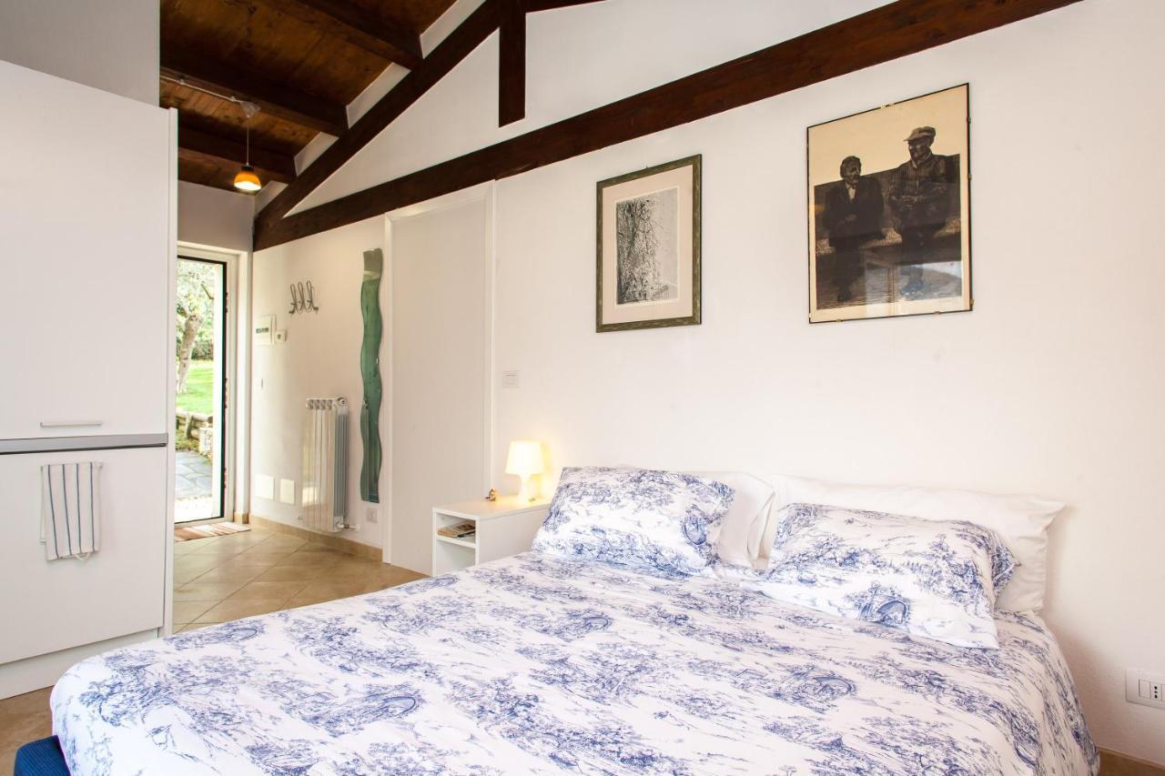 Agri Bed - L'Affittacamere In Collina - Guest Room On The Hill ลาวาญา ภายนอก รูปภาพ